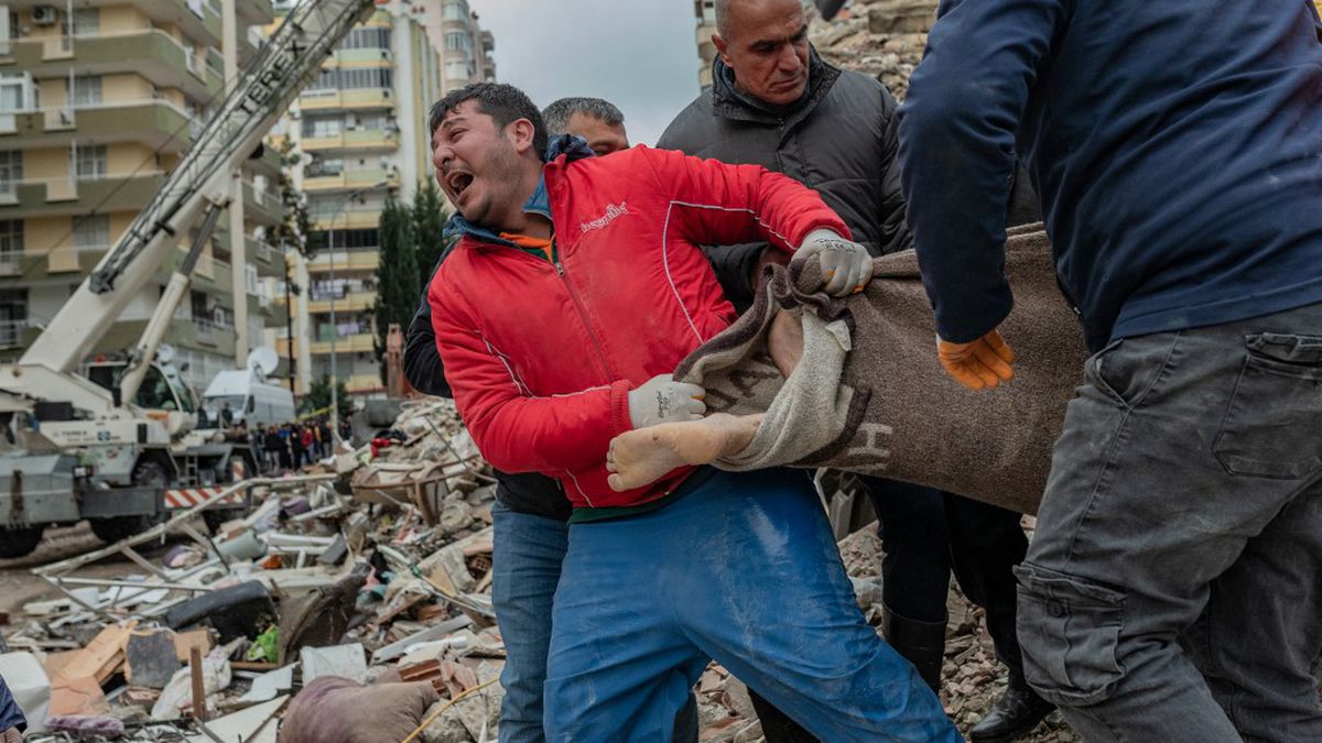 Séisme en Turquie et en Syrie: le bilan dépasse les 12.000 morts
